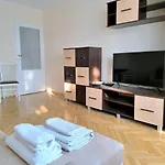 Komandosow Apartment